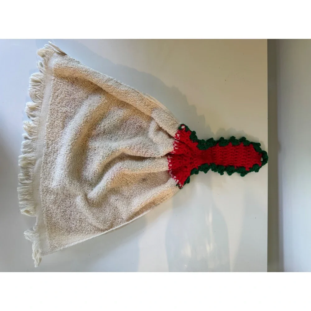 Vintage Christmas Hand Towel Set 3pc Kmart North Pole Poinsettia Crochet Hanging